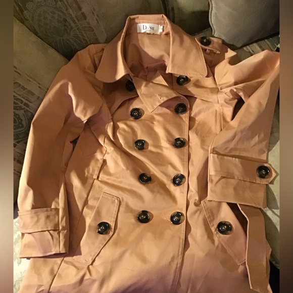 Jacket - Picture 1 of 5